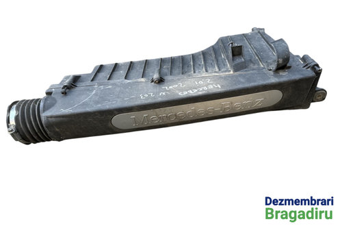 Carcasa filtru aer Cod: A1110940204 A1110940204 Mercedes-Benz C-Class W203/S203/CL203 [2000 - 2004] ...