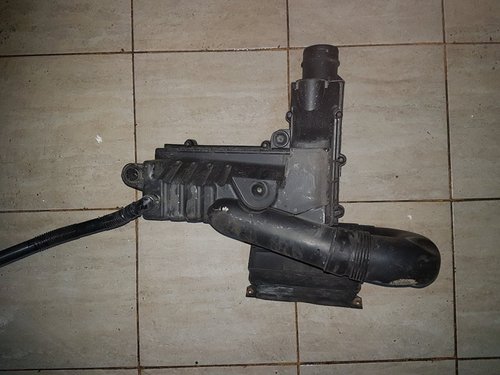 Carcasa filtru aer cu tubulatura seat leon 1p 1.6 tdi 105 cai