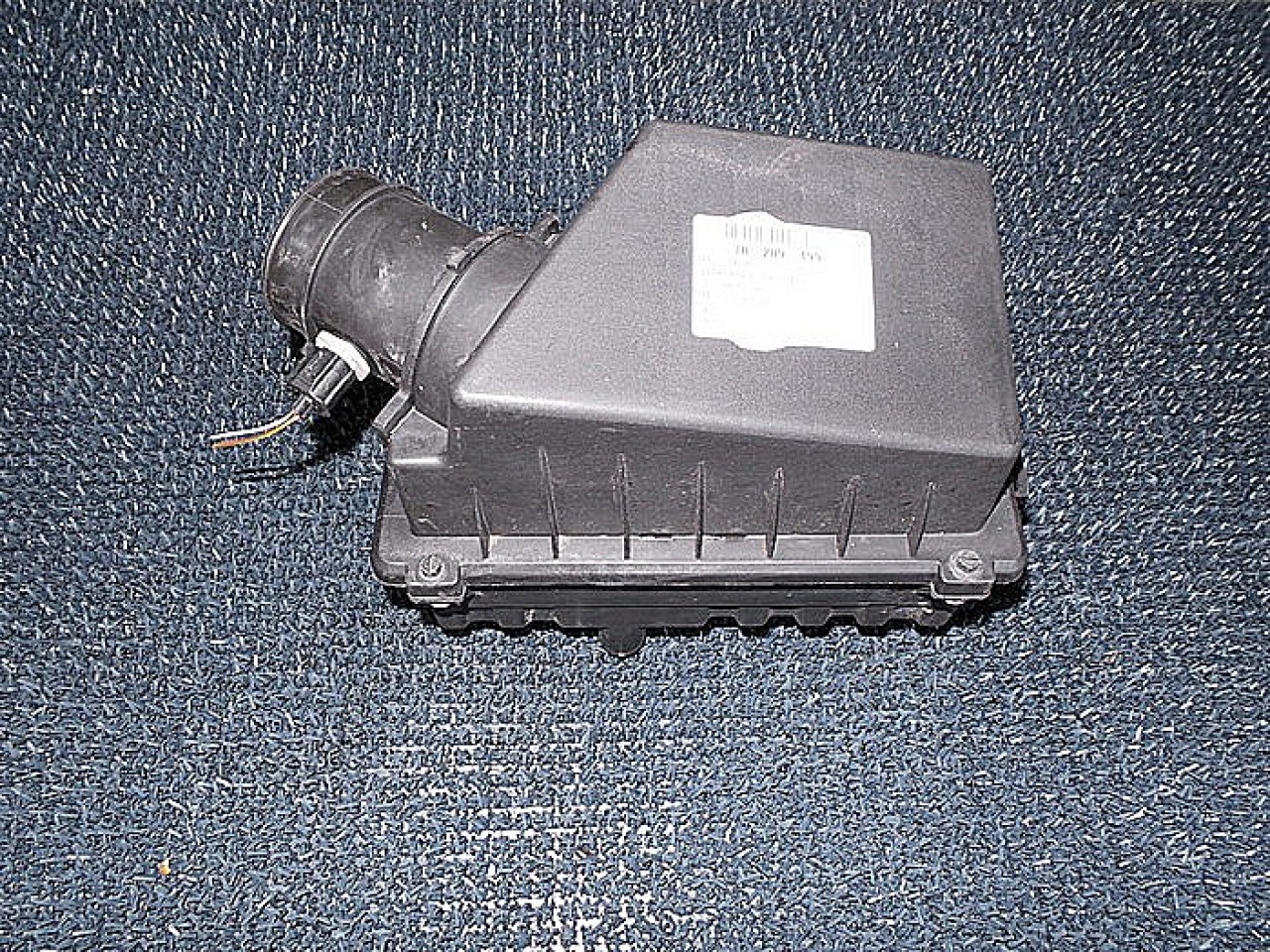 CARCASA FILTRU AER FORD FOCUS FOCUS 1.8 TDDI - (2001 2004)