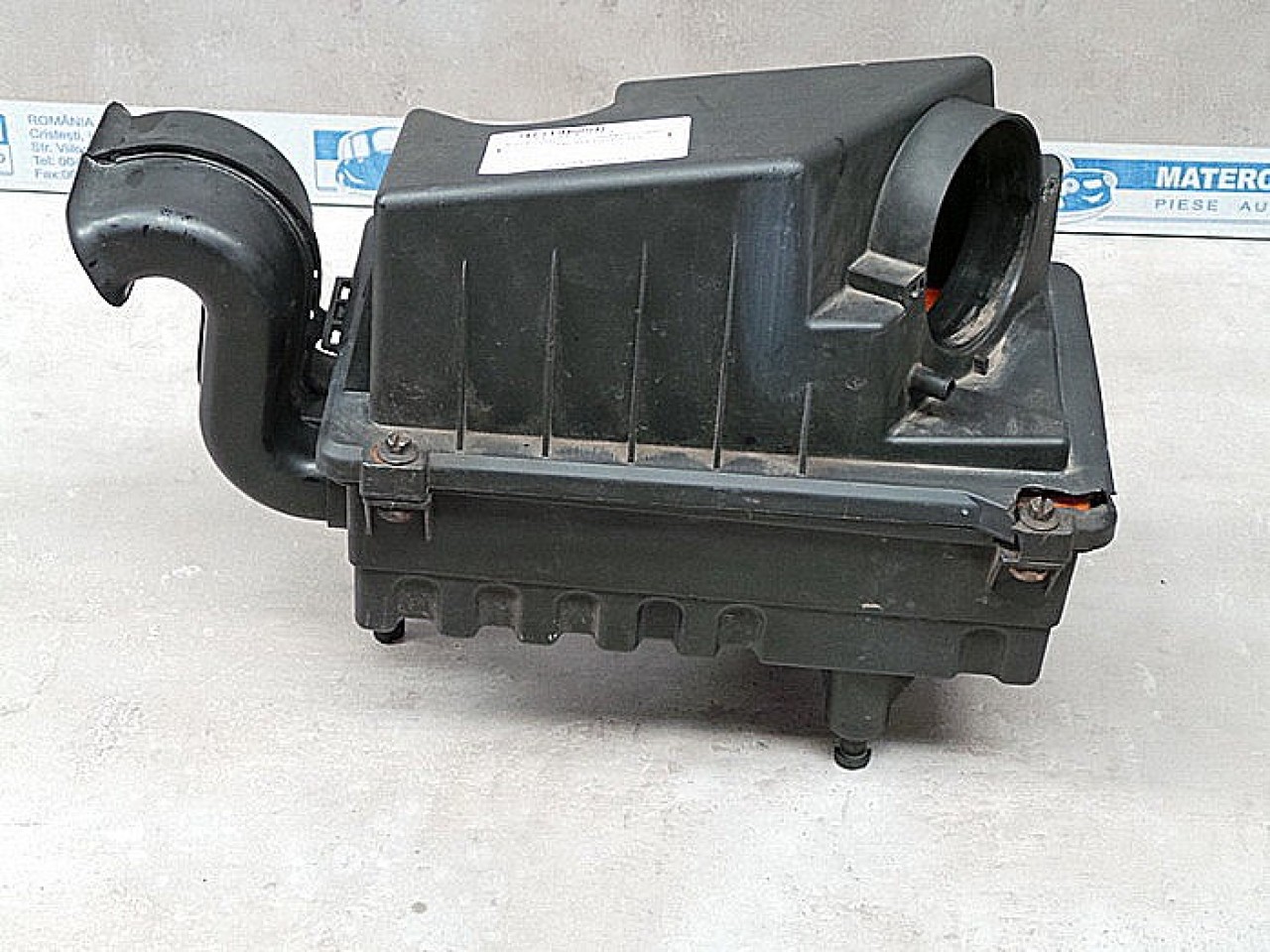 CARCASA FILTRU AER FORD TRANSIT CONNECT 1.8 TDCI - (2002 2009)