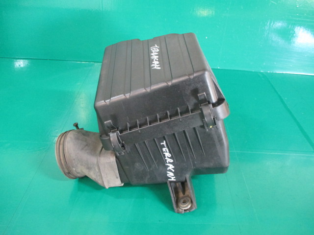 CARCASA FILTRU AER HYUNDAI TERRACAN 2.9 CRDI FAB. 2001 – 2006 ⭐⭐⭐⭐⭐