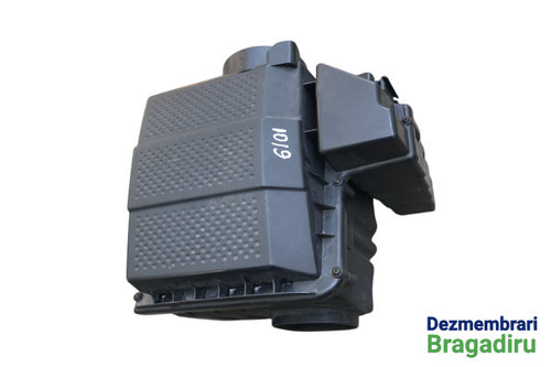 Carcasa filtru aer Land Rover Discovery 3 [2004 - 2009] SUV 2.7 TD AT (190 hp) Cod motor: 276DT