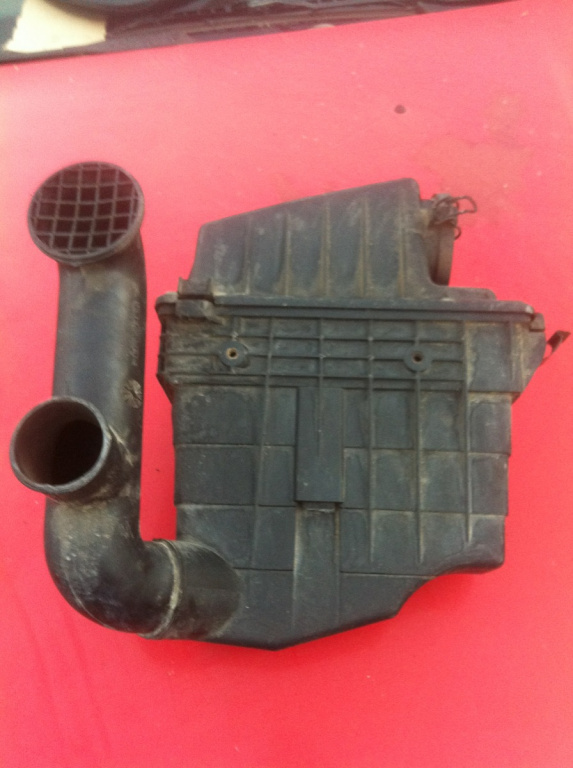 Carcasa filtru aer Land Rover Freelander [1998 - 2006] Crossover 5-usi 2.0 DI MT (98 hp) (LN)