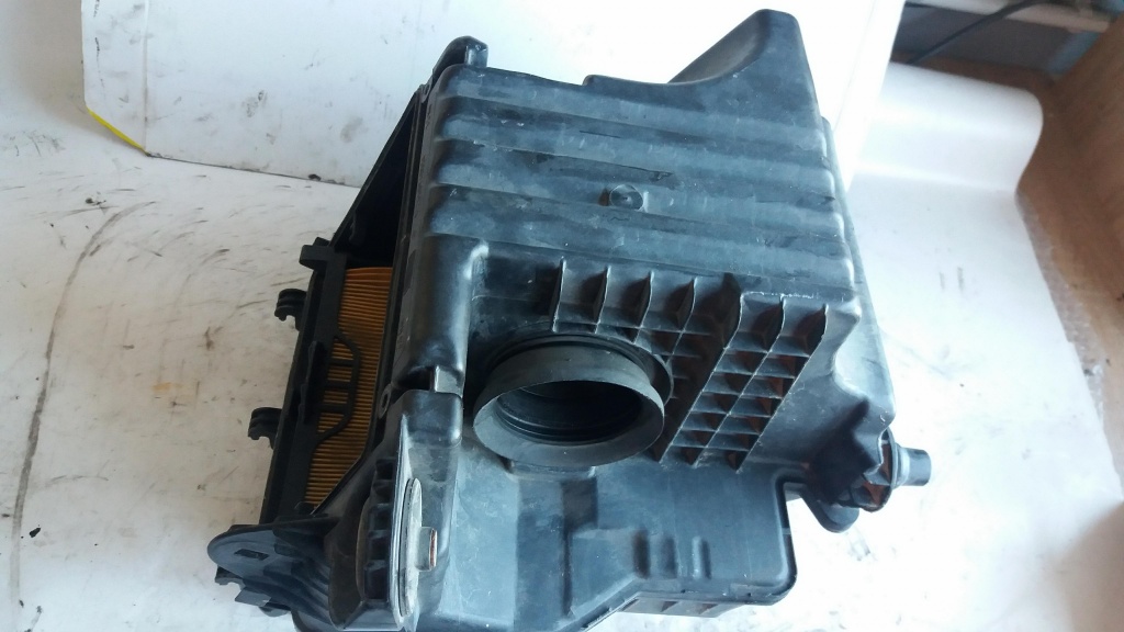 Carcasa filtru aer mercedes a-class w169 a150 1.5b a2660900001