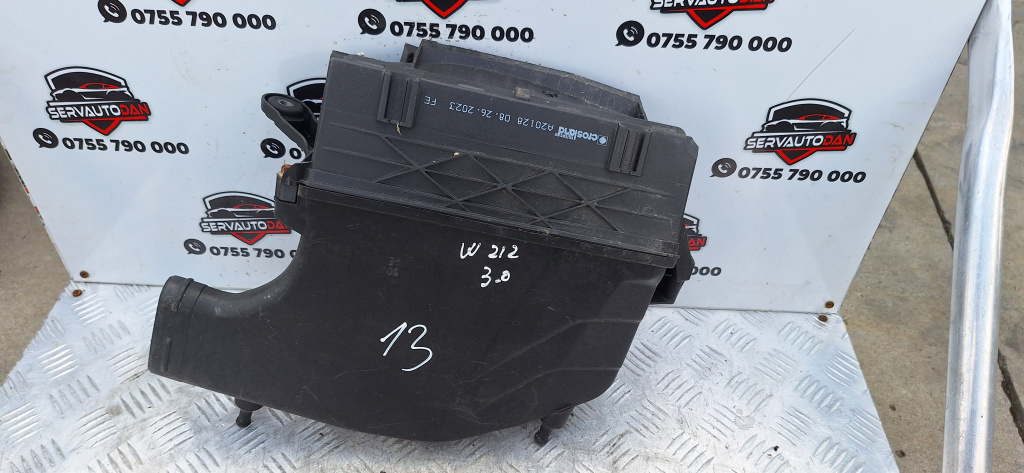 Carcasa filtru aer Mercedes-Benz E-Class (2009->) [W212] 3.0 Motorina 2011, A6420903101