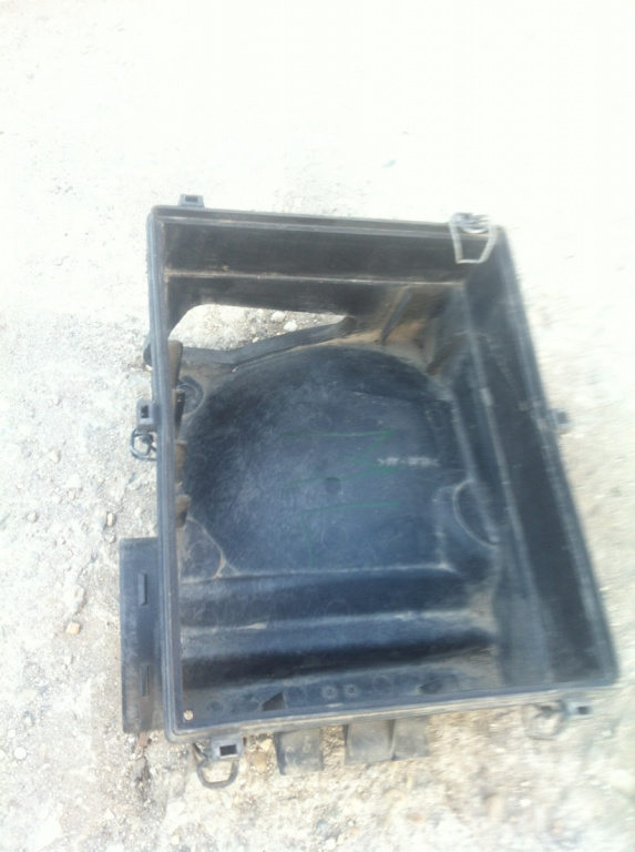 Carcasa filtru aer Mercedes-Benz M-Class W163 [1997 - 2001] Crossover 5-usi (W163) V8 4.0 CDI