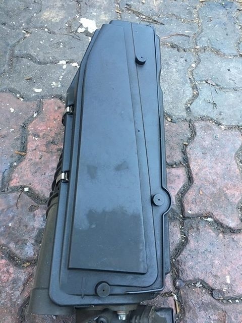 Carcasa filtru aer Mercedes C class w204 2007