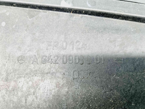 Carcasa filtru aer Mercedes Clasa E (W212) AMG [Fabr 2009-2016] A6420903001 3.0 CDI 642850 170KW / 2...
