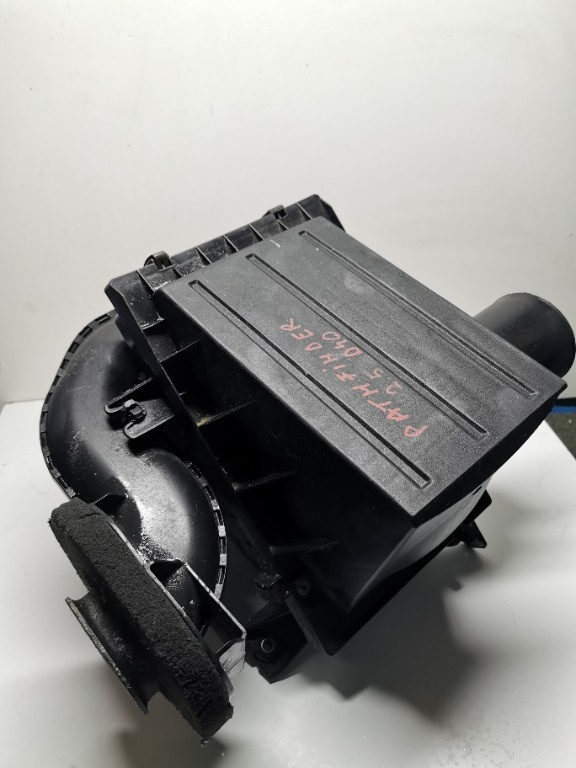 Carcasa filtru Aer Nissan Pathfinder D40 Navara R51
