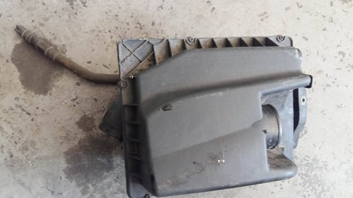Carcasa filtru aer opel astra h 1.7 cdti 460023377