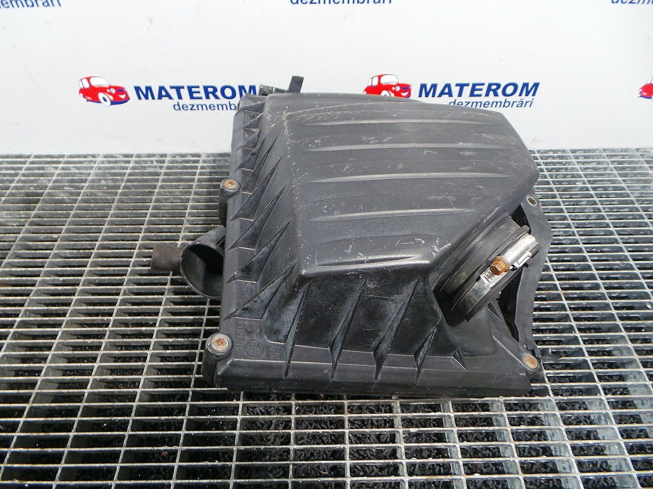 CARCASA FILTRU AER OPEL CORSA C CORSA C Z10XE - (2000 2006)