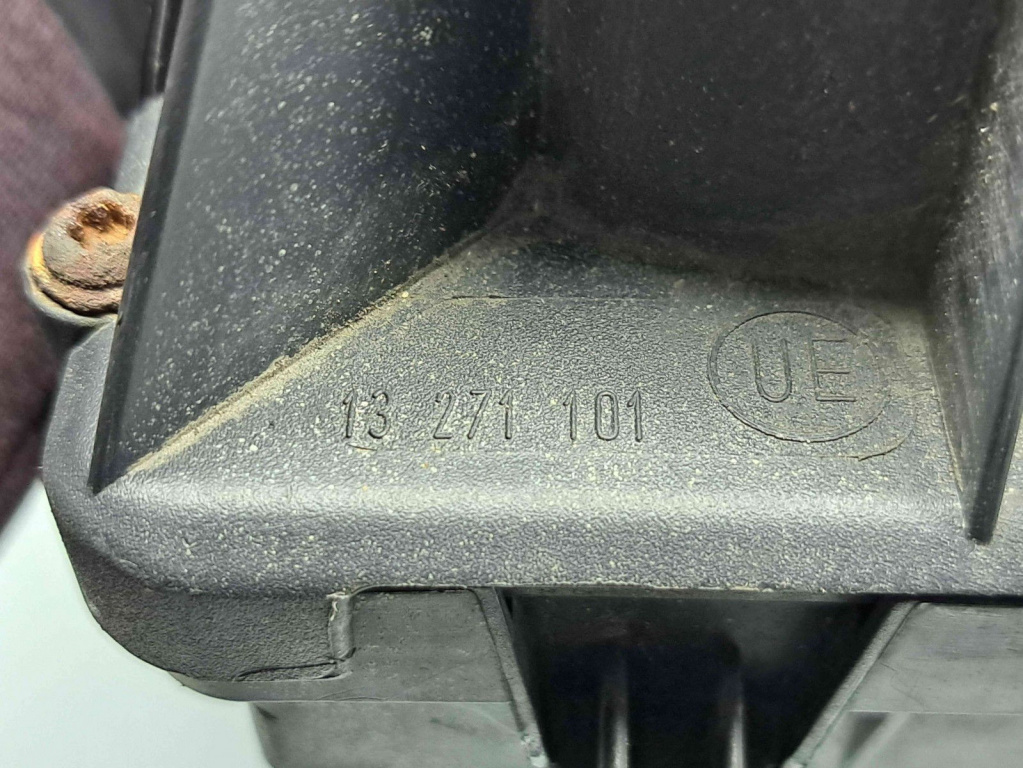 Carcasa filtru aer Opel Zafira B (A05) [Fabr 2006-2011] 13271101 1.7 CDTI A17DTJ 1.7 CDTI A17DTJ 80KW / 109CP