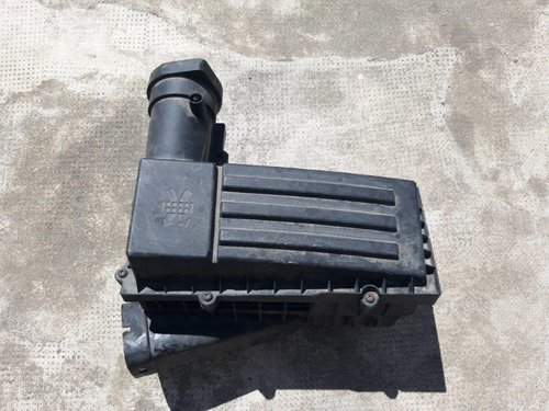 Carcasa filtru aer Passat B6-B7 cod 3C0129601