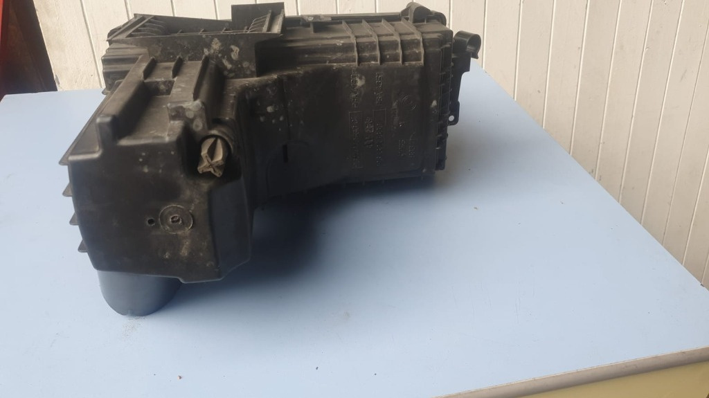Carcasa filtru aer Peugeot 508 SW 2.2 HDI 4HL 2012 Cod : 9673047380