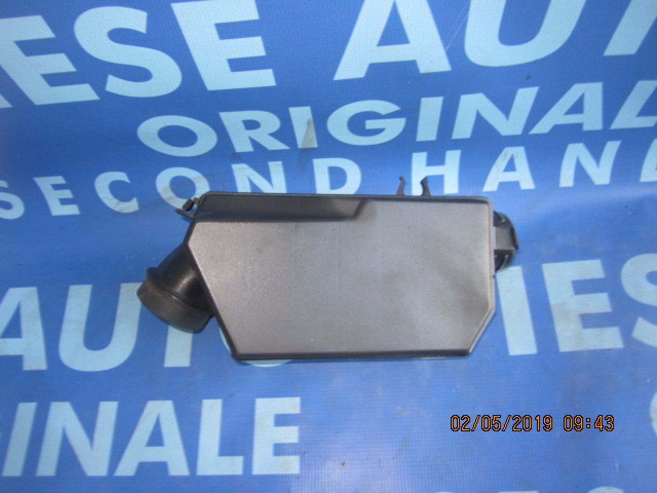 Carcasa filtru aer Renault Clio 1.6i 16v; 705800100