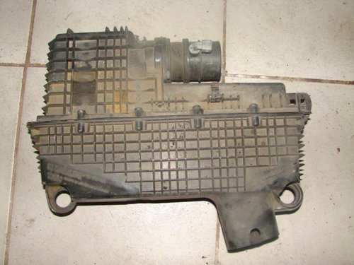 Carcasa filtru aer Renault Clio 2 [1998 - 2005] Hatchback 3-usi 1.5 DCI MT (65 hp) II (BB0/1/2_ CB0/...