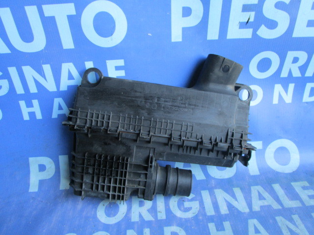 Carcasa filtru aer Renault Clio : 8200176558