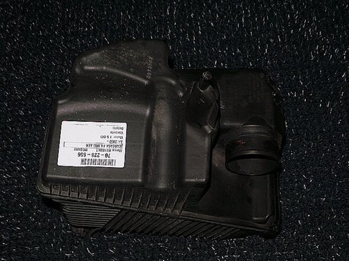 CARCASA FILTRU AER RENAULT MEGANE MEGANE 1.5 DCI - (2002 2005)