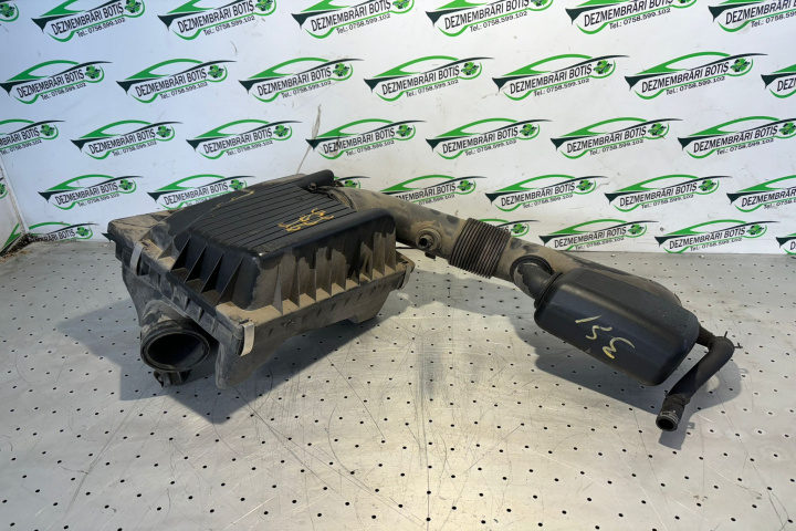 Carcasa filtru aer Renault Scenic 2 [2003 - 2006] Grand minivan 5-usi 1.9 dCi MT (120 hp)