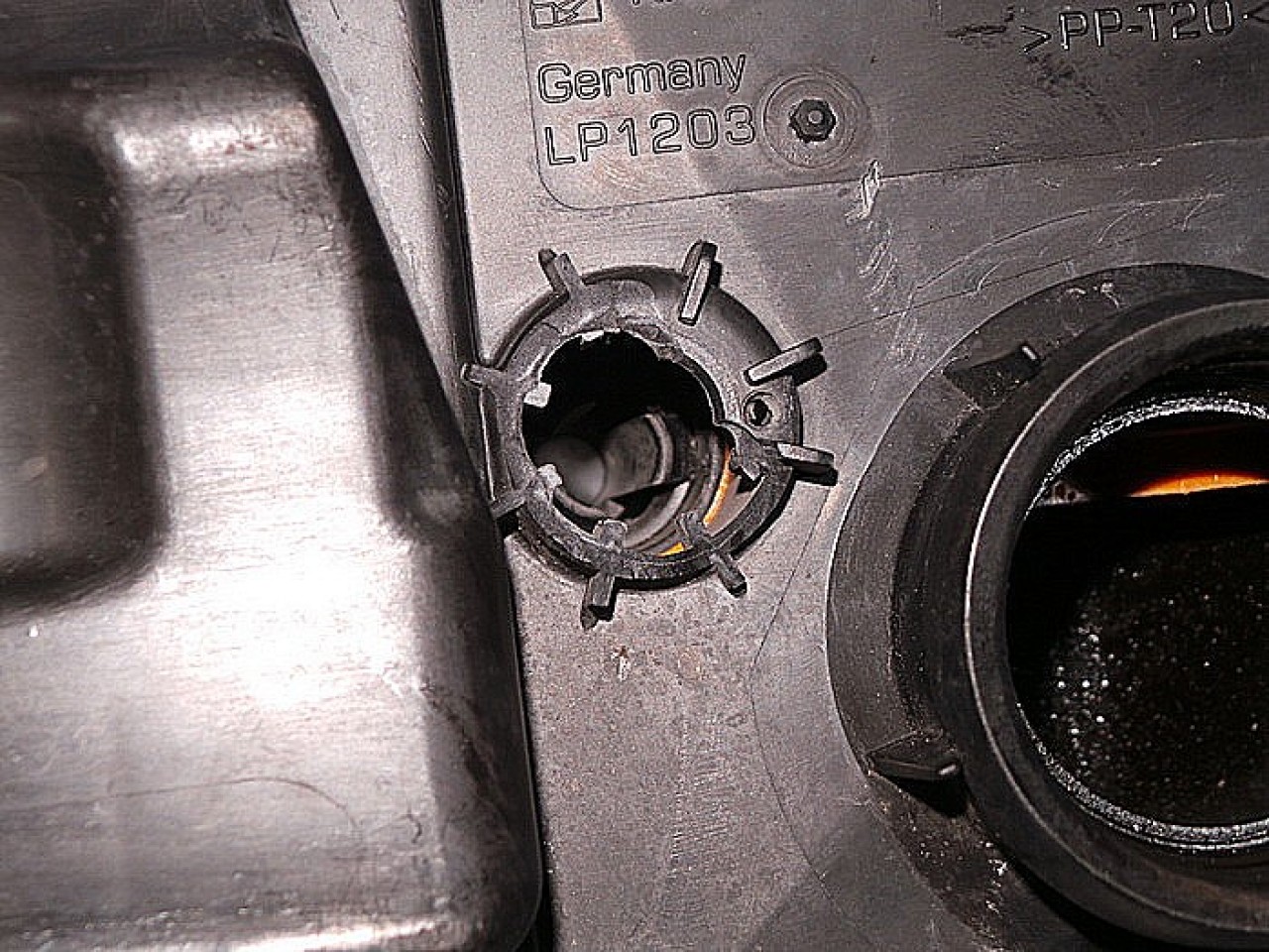 CARCASA FILTRU AER SEAT LEON 1.4 INJ - (1999 2005)