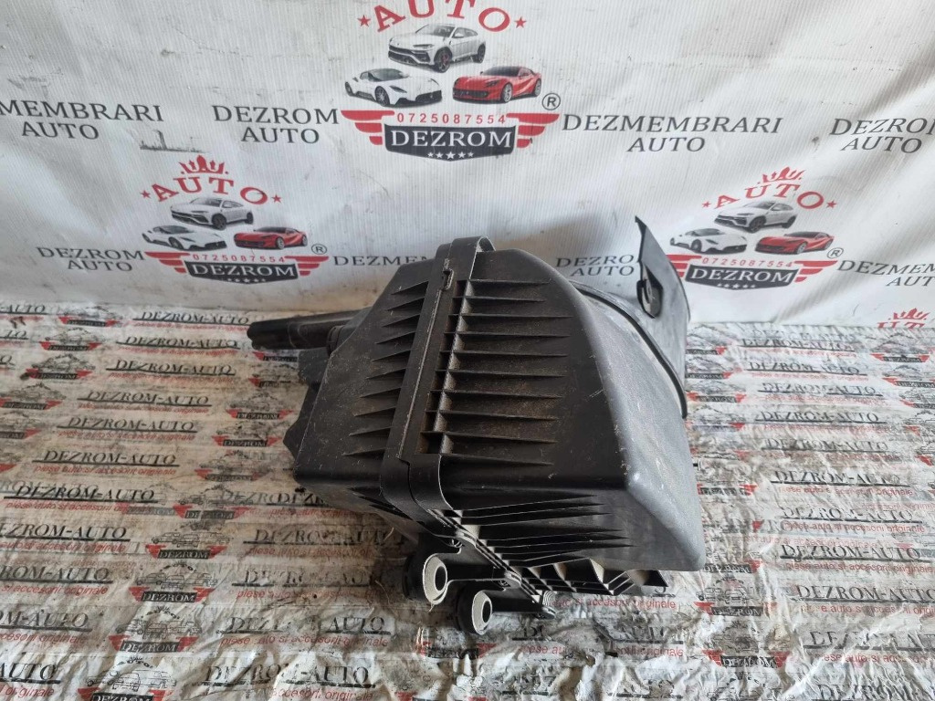 Carcasa filtru aer SH01-133AY Mazda 3 Sedan 2.2 D 150 cai