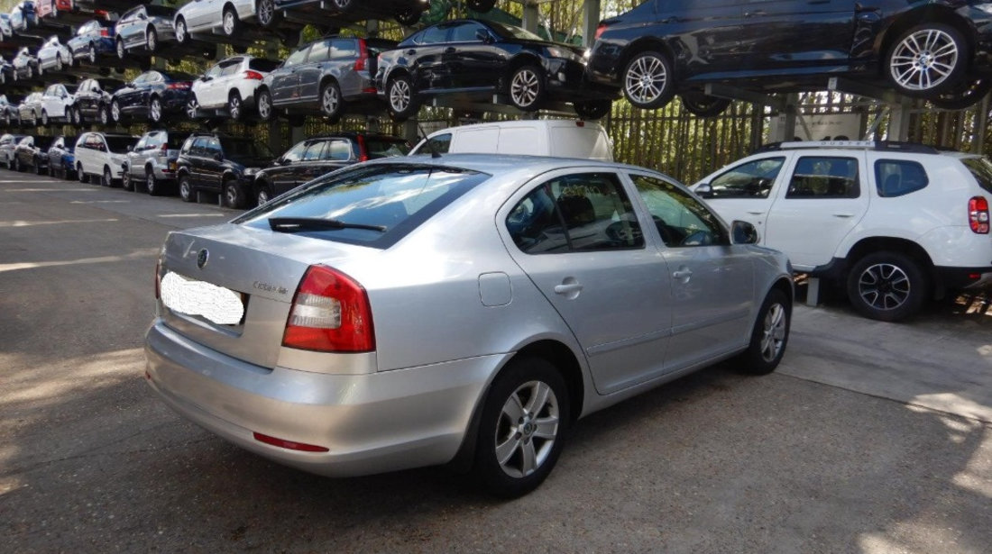 Carcasa filtru aer Skoda Octavia 2 2010 BERLINA 1.4 TSI