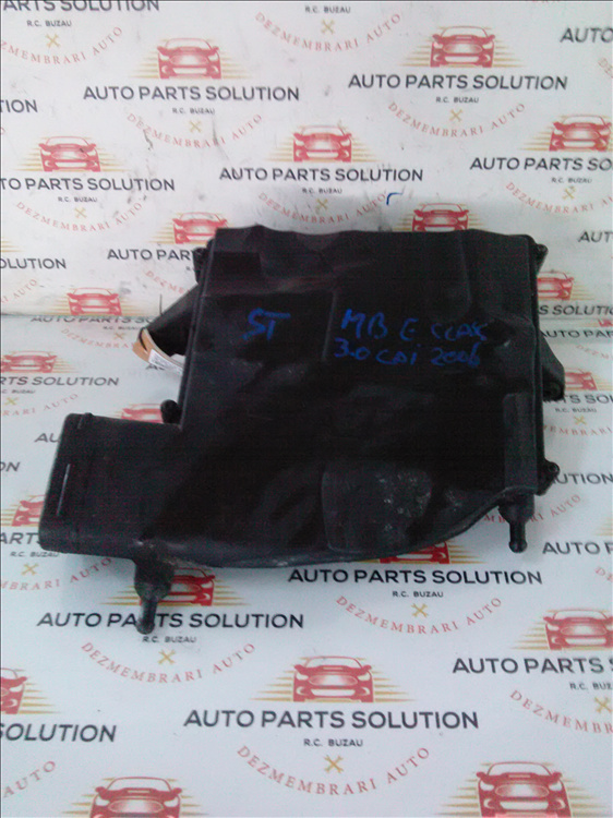 Carcasa filtru aer stanga 3.0 CDI MB E CLASS an fabr.2006