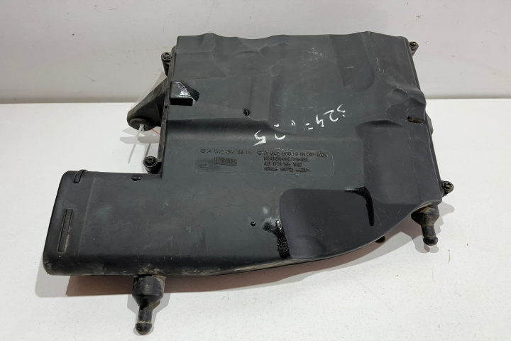 Carcasa filtru aer stanga 320 CDI A6420901901 Mercedes-Benz E-Class W211 [2002 - 2006]