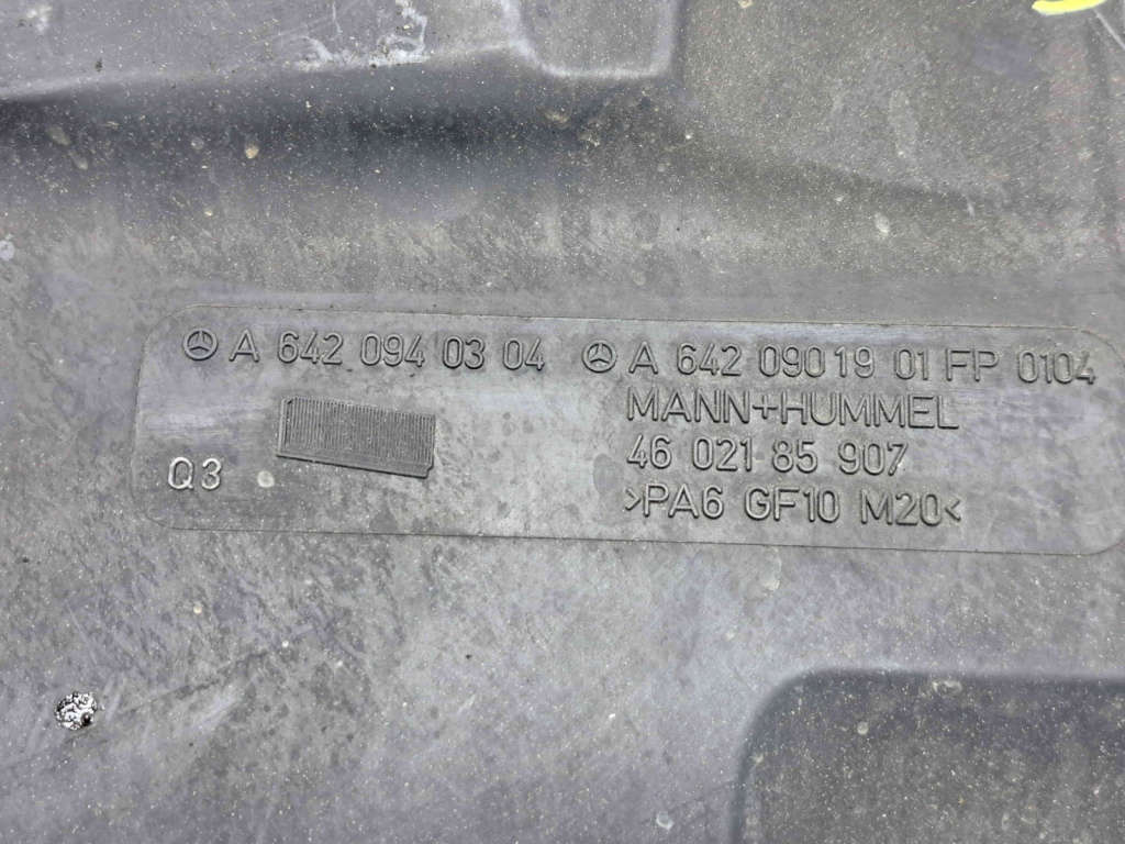 Carcasa filtru aer stanga, A6420940304, Mercedes Clasa C (W203) 3.0cdi