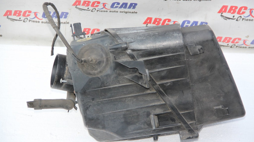 Carcasa filtru aer stanga Audi A8 D3 4E 4.2 TDI 2003-2009 cod: 4E0133823D