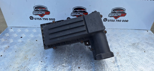 Carcasa filtru aer Volkswagen Caddy 3 (2004-2010) 1.9 Motorina 2006, 3C0129607BA / 3C0129601BK / 1K0...