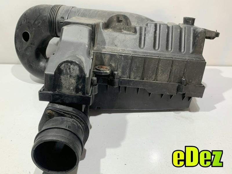 Carcasa filtru aer Volkswagen Golf 6 (2008-2013) 2.0 tdi CBAB 3C0129607AS
