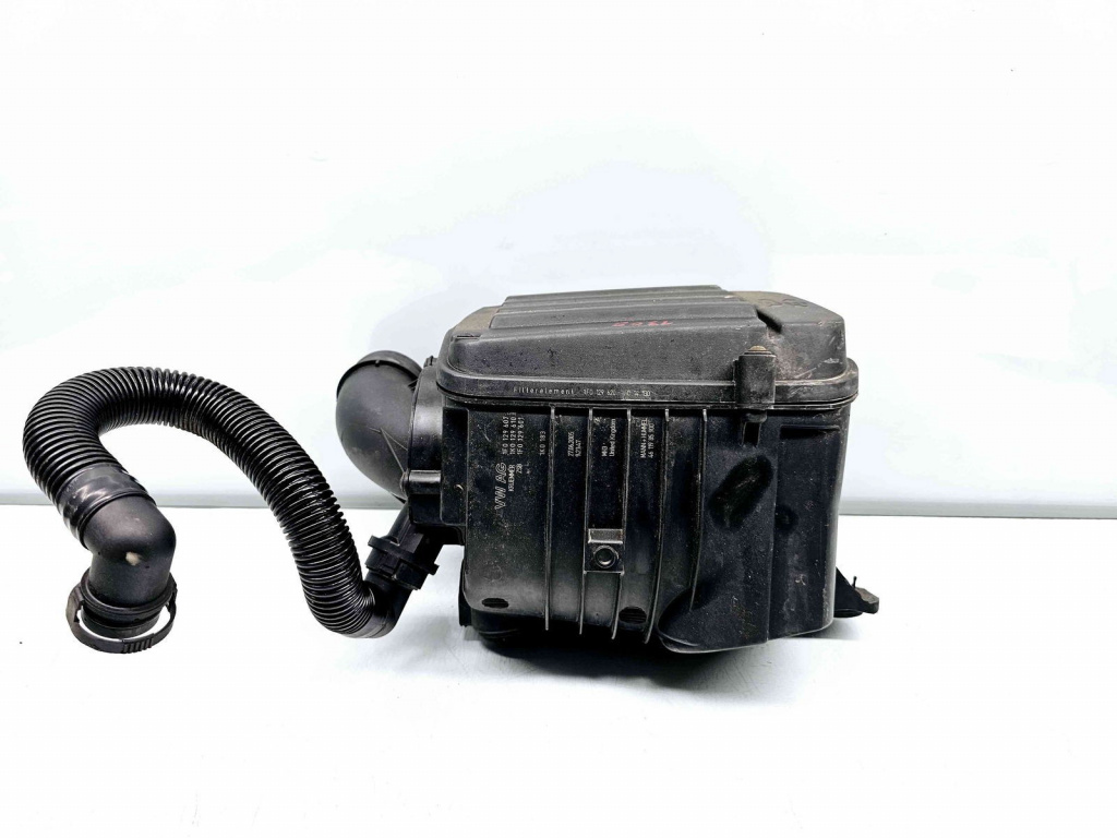 Carcasa filtru aer Volkswagen Passat B6 (3C2) [Fabr 2005-2010] 1F0129607 1.6 Benz BSE 75KW / 102CP 1.6 Benz BSE 75KW / 102CP