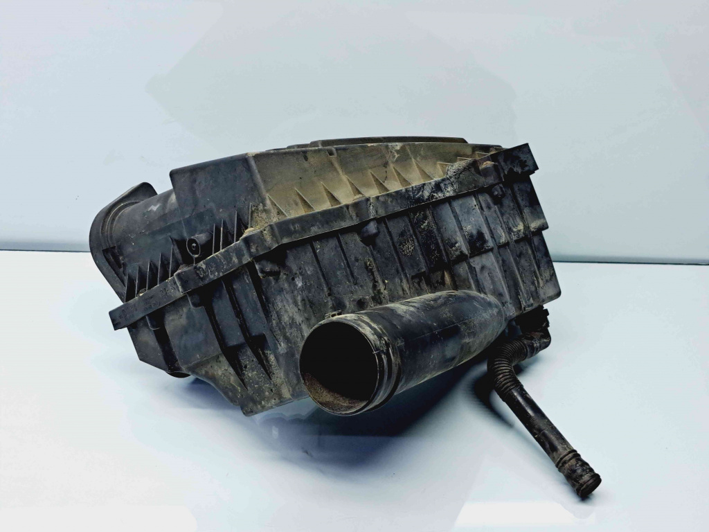 Carcasa filtru aer Volkswagen Passat B6 (3C2) [Fabr 2005-2010] 3C0129607AF 3C0129601AM 1.9 TDI BLS77KW / 105CP 1.9 TDI BLS 77KW / 105CP