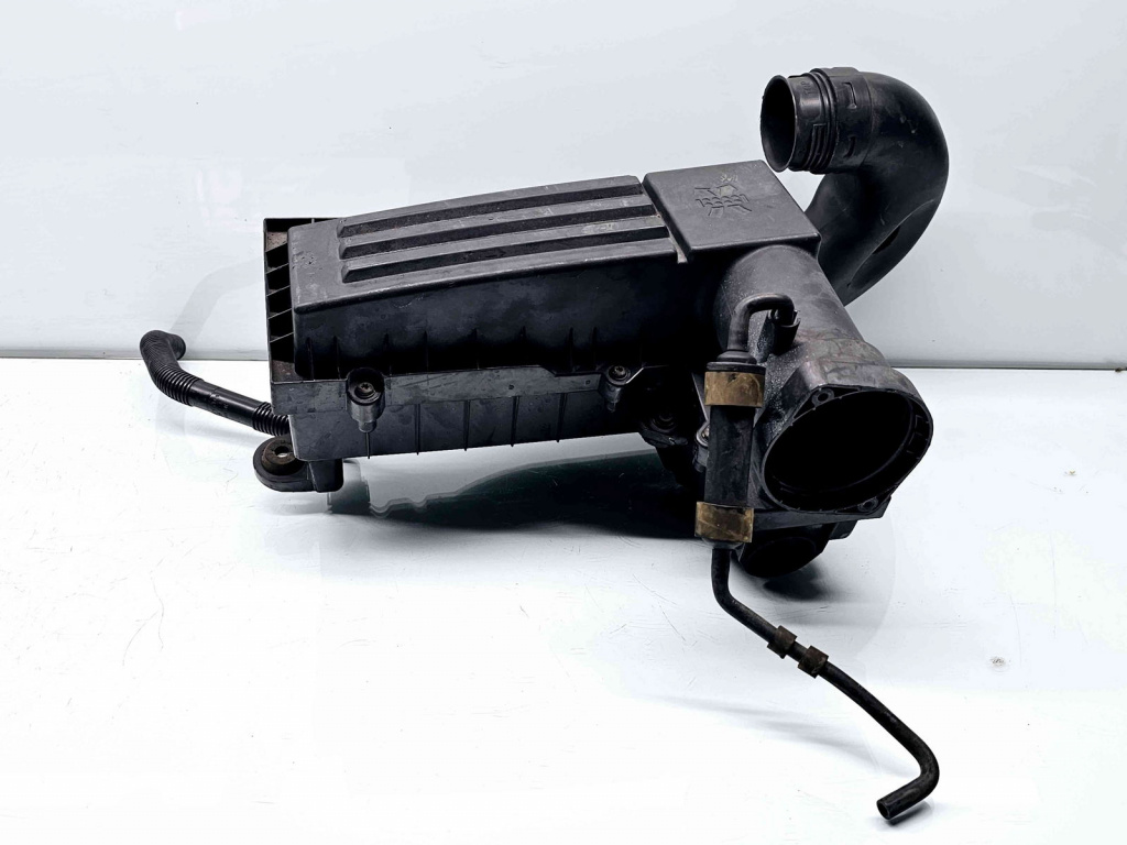 Carcasa filtru aer Volkswagen Passat B7 (362) [Fabr 2010-2014] 3C0129601CD 2.0 TDI CFFB 103KW / 140CP 2.0 TDI CFFB 103KW / 140CP
