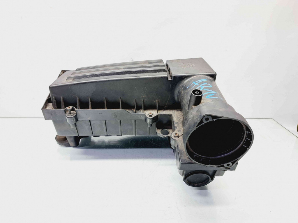 Carcasa filtru aer Volkswagen Scirocco (137) [Fabr 2008-2017] 3C0129607BC 3C0129601CC 2.0 TDI CFHC 103KW / 140CP 2.0 TDI CFHC 103KW / 140CP