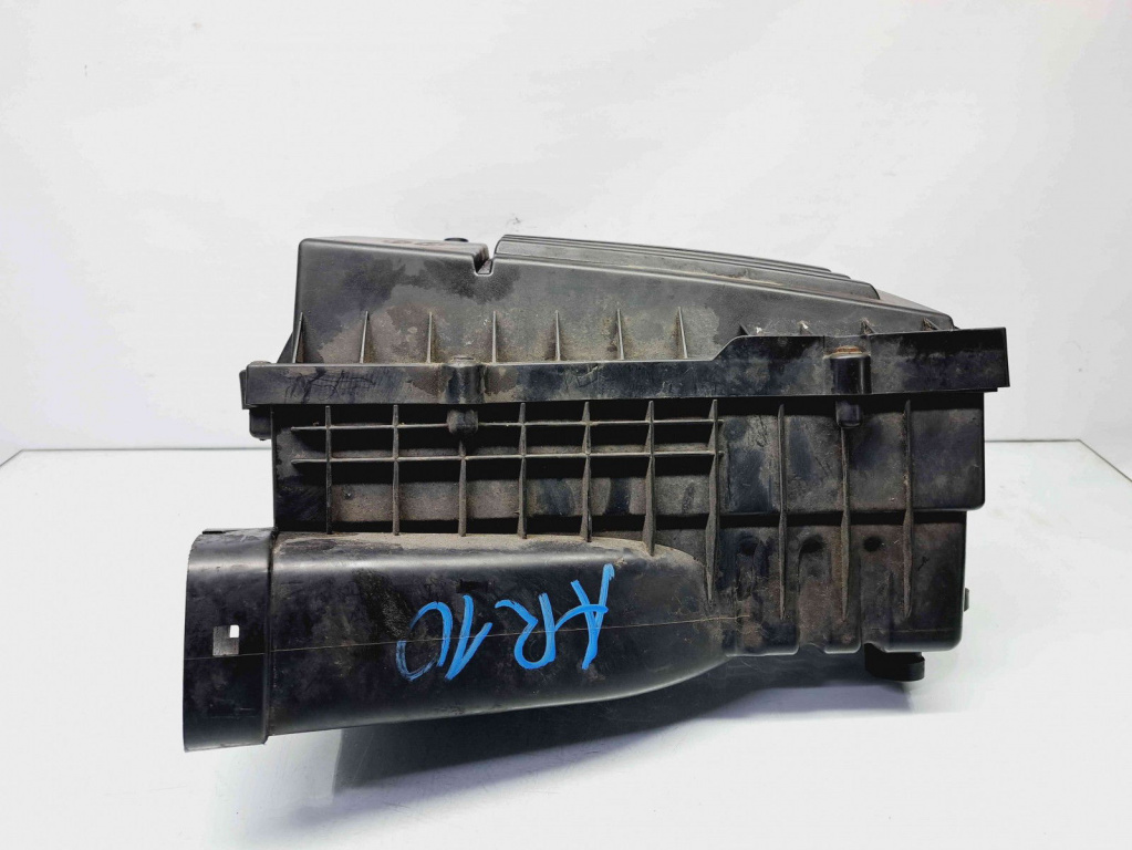 Carcasa filtru aer Volkswagen Scirocco (137) [Fabr 2008-2017] 3C0129607BC 3C0129601CC 2.0 TDI CFHC 103KW / 140CP 2.0 TDI CFHC 103KW / 140CP