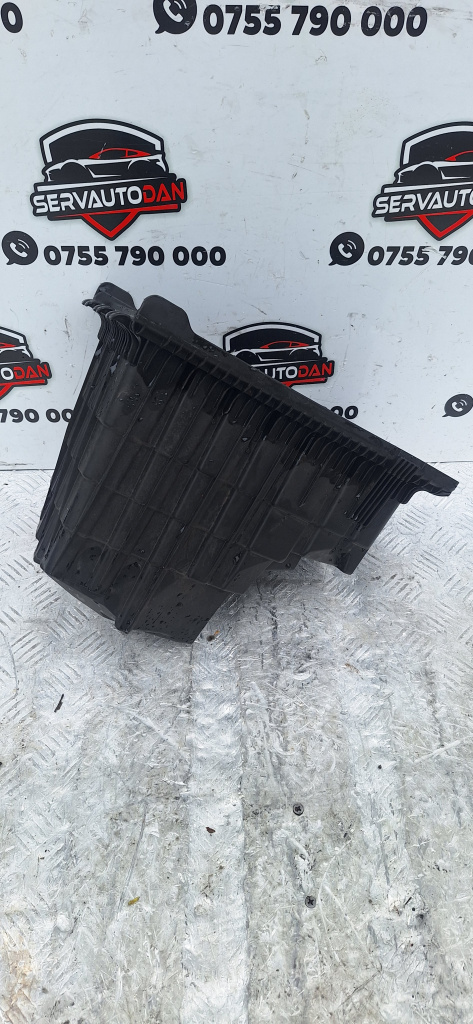Carcasa filtru aer Volkswagen Transporter T6 (2015->) 2.0 Motorina 2019, 7H0.183