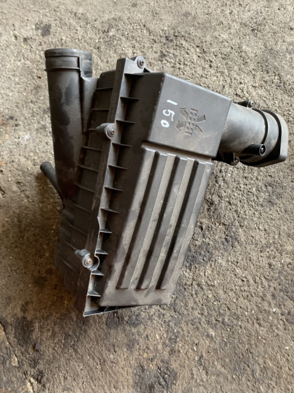 Carcasa filtru aer Volkswagen VW Jetta 5 [2005 - 2011] Sedan 4-usi 2.0 TDI MT (140 hp) (1K2)