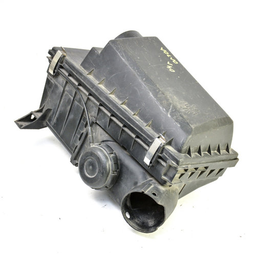 Carcasa Filtru Aer Volvo V40 Combi 1995 - 2004 30887040