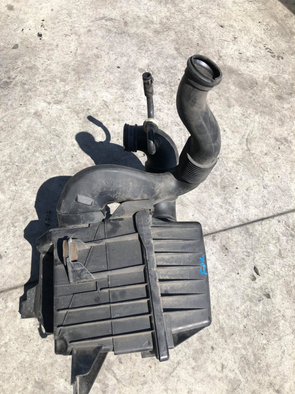 Carcasa filtru aer vw fox 1.2 benz 6y0129618a