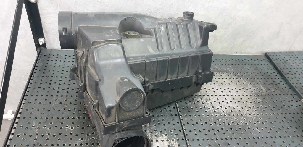 Carcasa filtru aer vw golf 6 5k1 2.0 tdi 3c0129607bc