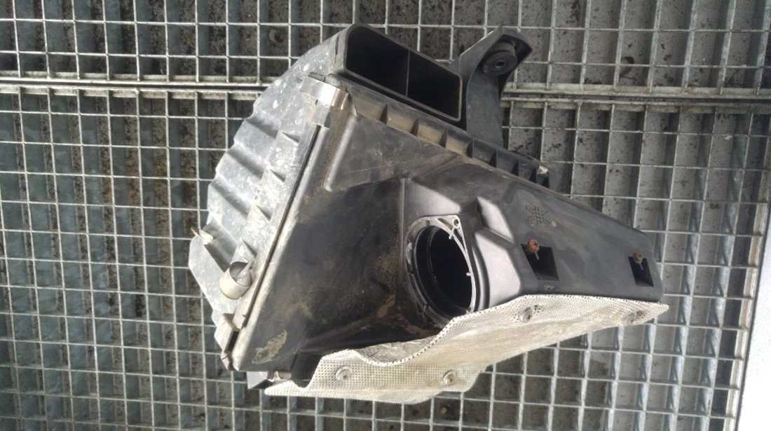 Carcasa filtru aer vw passat b5 1.9 tdi ajm 8d0129607m