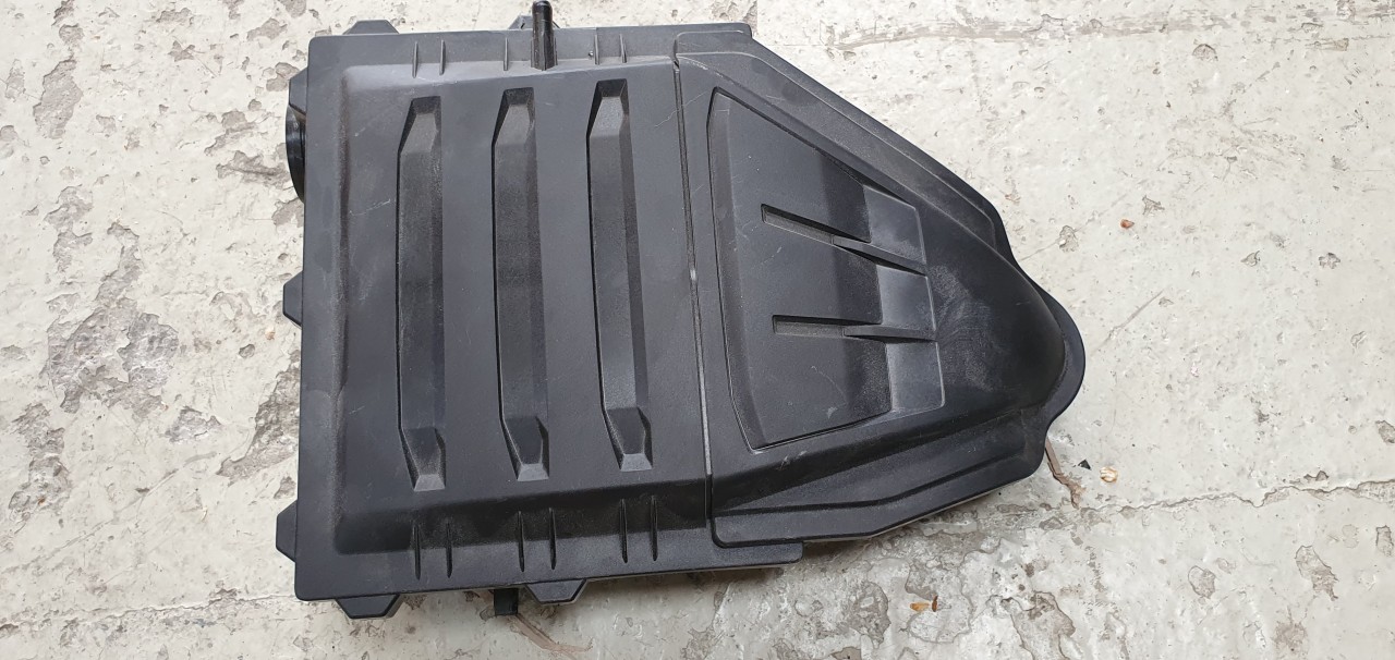 Carcasa filtru aer Vw Polo 6C Vw UP Seat Ibiza 4 1.0 benzina 2016 2017 2018 2019