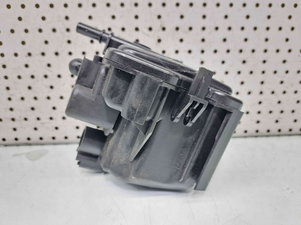 Carcasa filtru combustibil Citroen C5 (III) [Fabr 2008-2017] OEM 1.6 DV6TED4 1.6 DV6TED4 80KW / 110CP