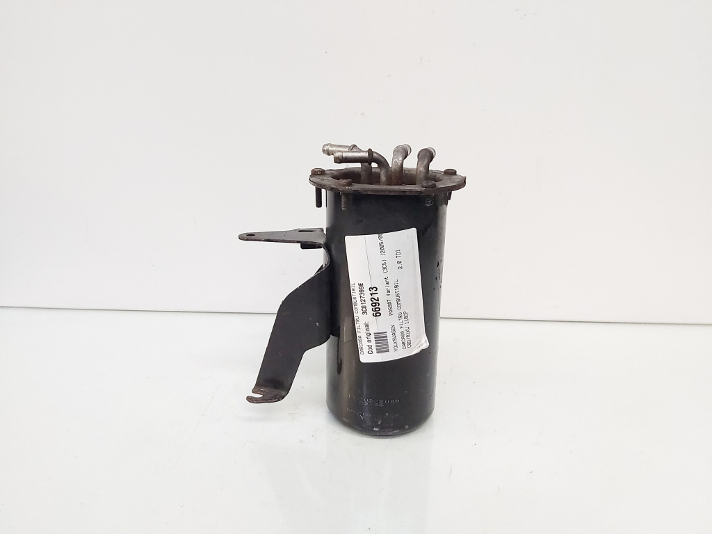 Carcasa filtru combustibil, cod 3C0127399E, Vw Passat Variant (3C5) 2.0 TDI, CBA (id:669213)