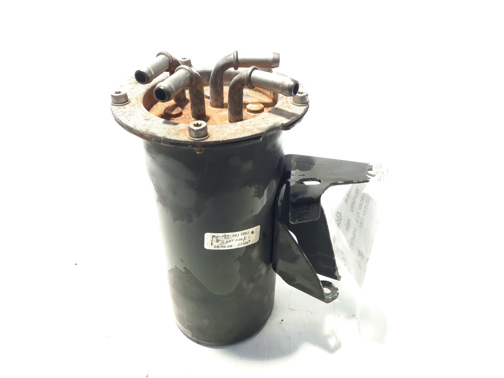 Carcasa filtru combustibil, cod 3C0127399E, VW Passat Variant (3C5), 2.0 TDI, CBD (id:488434)
