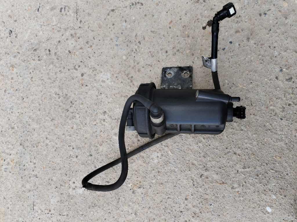 Carcasa filtru combustibil Peugeot Boxer 2.2HDI 4H03 Euro 5 235514722