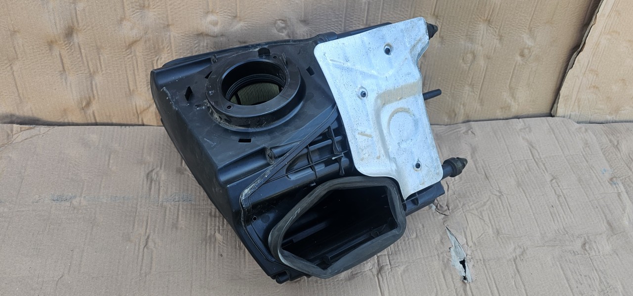 Carcasa filtru de aer Audi Q5 Fy 2.0 TDI 2018 2019 2020 2021 2022
