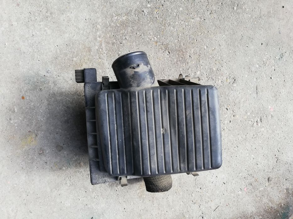 Carcasa filtru de aer Opel Vectra B 2.0 dti Y20DTH